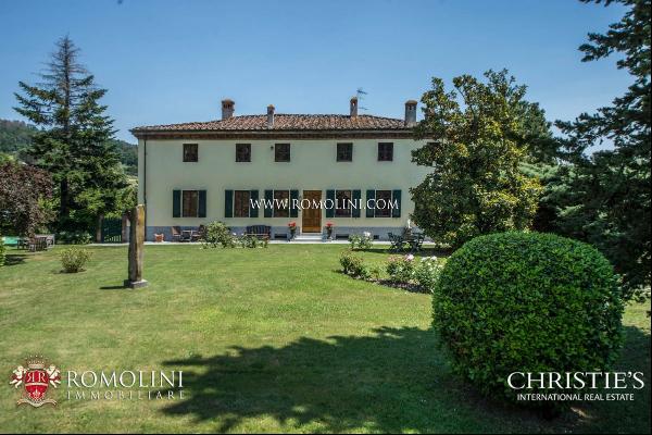 HISTORICAL VILLA WITH POOL FOR SALE LUCCA, TUSCANY