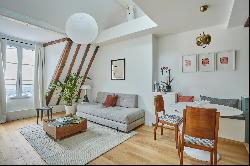 Paris 6th District - Rue Jacob, 45 m², top floor.