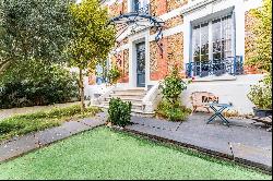 Saint-Cloud - A renovated 5-bed period property