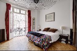 Paris 17th District - Niel. Quadruple reception - 4 bedrooms.