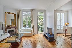 Paris 15th District – A 3-bed apartment with a garden