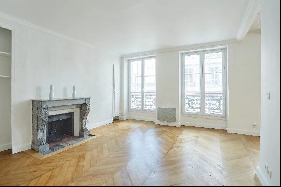 Paris 9th District - A 2/3 bed apartment enjoying open views