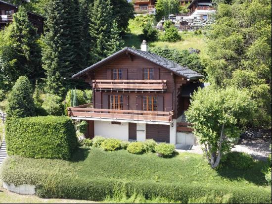 This 3-bedroom chalet is a place of tranquillity