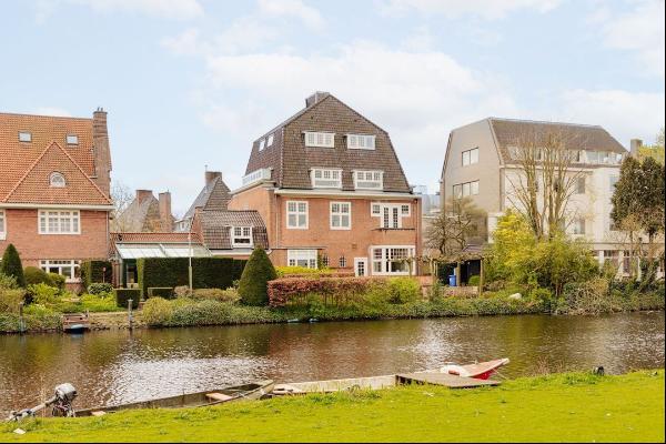 Dijsselhofplantsoen 12