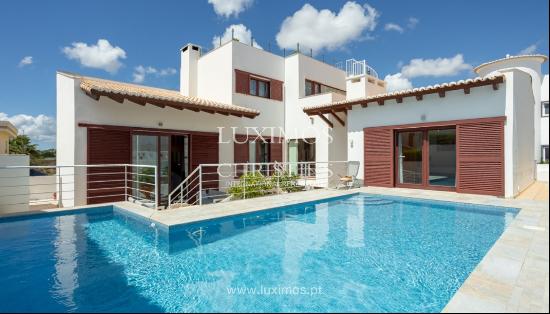 Fantastic 5-bedroom villa with pool for sale in Lagos, Algarve