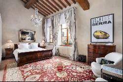 Florence - LUXURY APARTMENT FOR SALE IN THE HISTORICAL CENTER