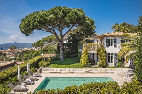 Saint-Tropez - Centre - Sublime contemporary villa