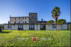 PENTHOUSE WITH PANORAMIC TERRACE FOR SALE, HISTORIC CENTER OF AREZZO