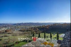 PENTHOUSE WITH PANORAMIC TERRACE FOR SALE, HISTORIC CENTER OF AREZZO