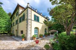 Umbria - PERIOD VILLA WITH POOL FOR SALE IN PERUGIA