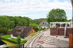 30s Villa with a View of Naset's Boatyard