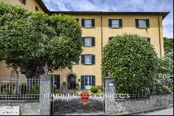 CHARMING 4-STAR LUXURY HOTEL FOR SALE IN CORTONA, TUSCANY