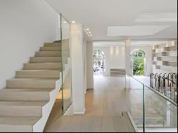 Neuilly-sur-Seine – A superb 5-bed private mansion