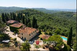 ORGANIC 180-HA WINE ESTATE FOR SALE IN AREZZO, TUSCANY