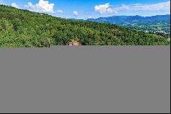 Tuscany - FARMHOUSE WITH PANORAMIC VIEWS FOR SALE IN CASENTINO