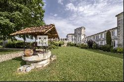 For sale: Authentic 18th-century estate with swimming pool in Angouleme