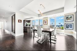 Luxurious Condo with Panoramic Views of the City