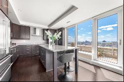 Luxurious Condo with Panoramic Views of the City