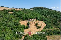 Umbria - COUNTRY HOUSE FOR SALE IN A PANORAMIC POSITION