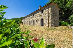 Umbria - COUNTRY HOUSE FOR SALE IN A PANORAMIC POSITION