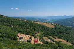 Umbria - COUNTRY HOUSE FOR SALE IN A PANORAMIC POSITION