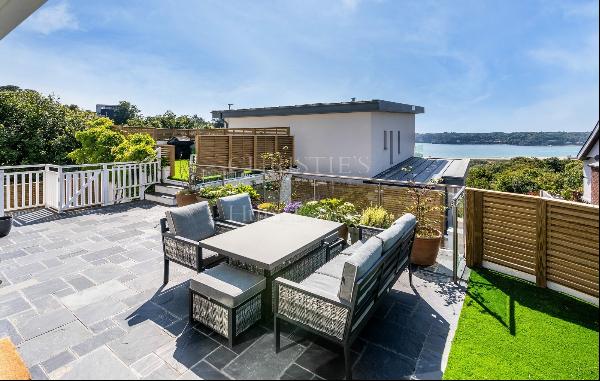 Detached St. Brelade House with Sea Views