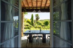 Bonnieux - Gorgeous property with heated pool