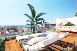 CENTRE. PENTHOUSE (ROOF VILLA) WITH HUGE TERRACES AND PANORAMIC VIEWS