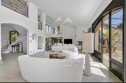 Mougins - Renovated villa with open views of the hills and sea - 5 bedrooms