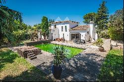 Magnificent Provençal Villa with Swimming Pool and Breathtaking View