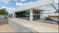 Modern 4-bedroom villa under construction, for sale in So Brs de Alportel, Algarve