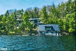 17 - 3164 Muskoka Rd 118 W