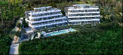 Modern new construction penthouse with stunning sea views in Estepona