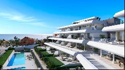 Modern new construction penthouse with stunning sea views in Estepona