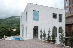 Pure Mansion: An Exclusive Eco-Technology Villa in Montenegro