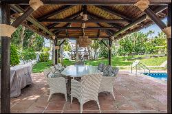 Traditional Andalusian family villa in Rocio de Nagüles, Golden Mile