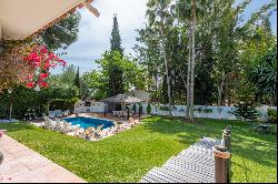 Traditional Andalusian family villa in Rocio de Nagules, Golden Mile