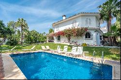 Traditional Andalusian family villa in Rocio de Nagules, Golden Mile