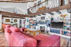 Charming rustic villa situated in the tranquil setting of Estepona.