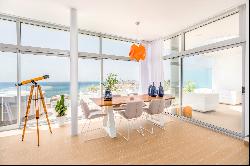 Bright penthouse with sea views in the exclusive urbanisation of El Higuerón, Fuengirola