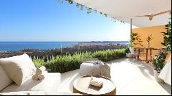 Bright penthouse with sea views in the exclusive urbanisation of El Higuern, Fuengirola