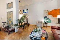 Exclusive apartment furnished with a mix of modern and Art Deco style - Via Canova