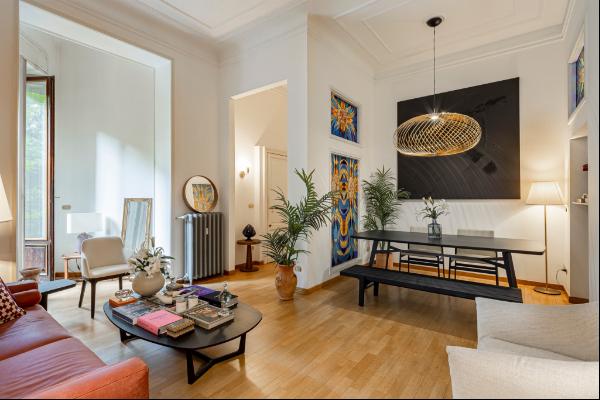 Exclusive apartment furnished with a mix of modern and Art Deco style - Via Canova