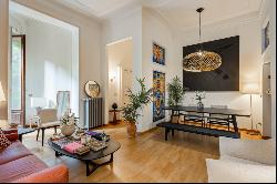 Exclusive apartment furnished with a mix of modern and Art Deco style - Via Canova