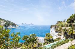 Villa for sale in Le Forna - Ponza Island - Italy