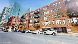 333 W HUBBARD Street 610