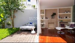 Four bedroom villa with garden and pool, for sale, Porto, Portugal