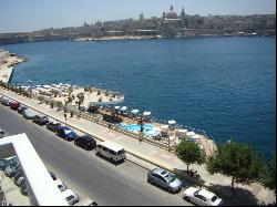 Sliema Apartment