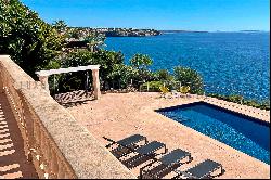 Villa in Cala Pi first sea line with vacation rental license