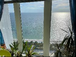 881 Ocean Dr 23B